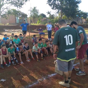 Missão Paraguay – Escolinha de futebol